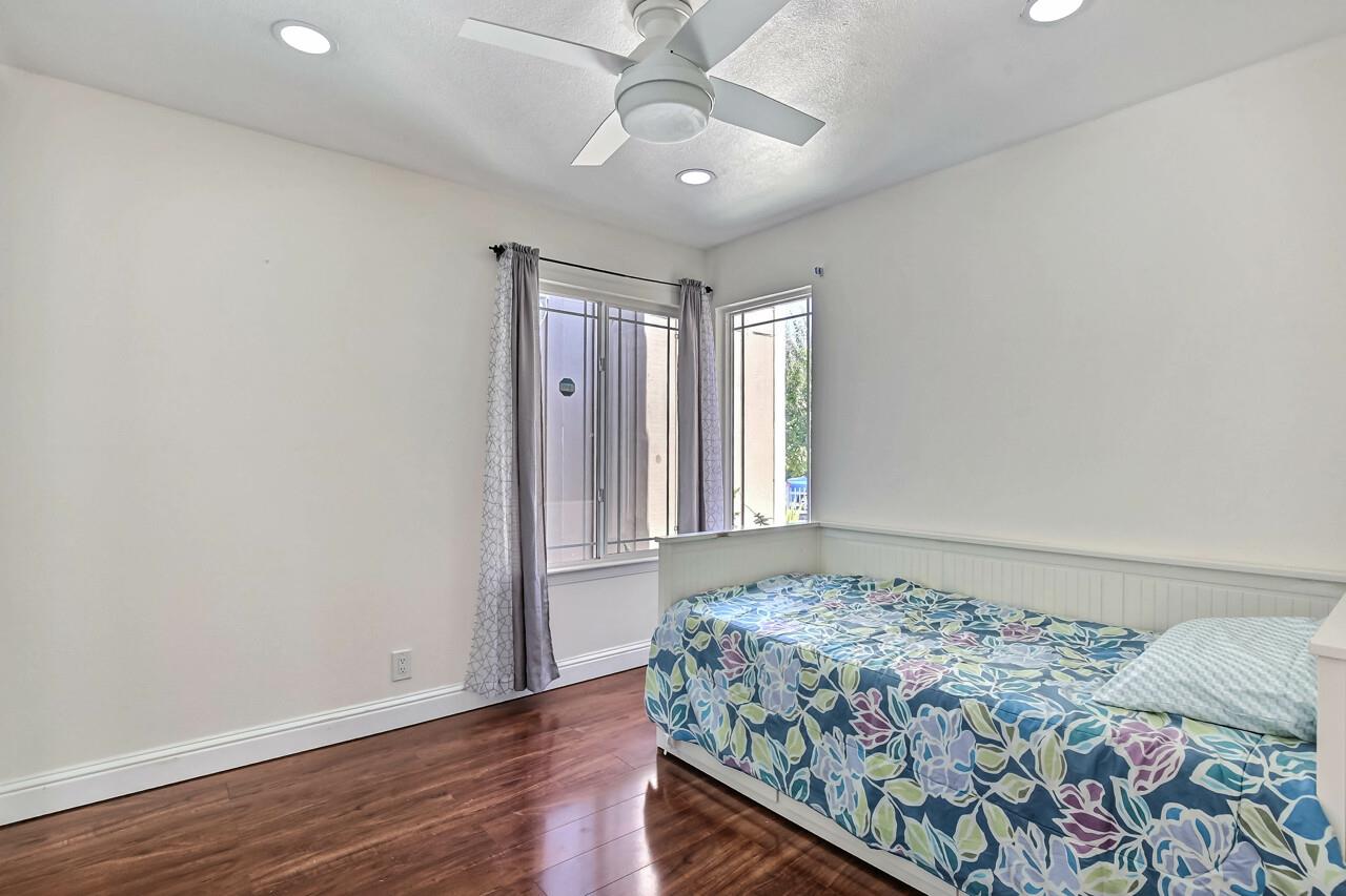Detail Gallery Image 13 of 17 For 33456 Caliban Dr, Fremont,  CA 94555 - 3 Beds | 2 Baths