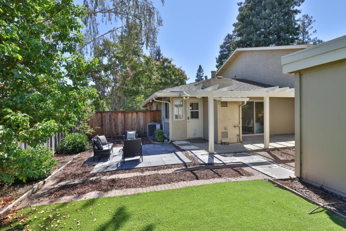 Detail Gallery Image 22 of 37 For 1510 Lima Ct, San Jose,  CA 95126 - 2 Beds | 1 Baths