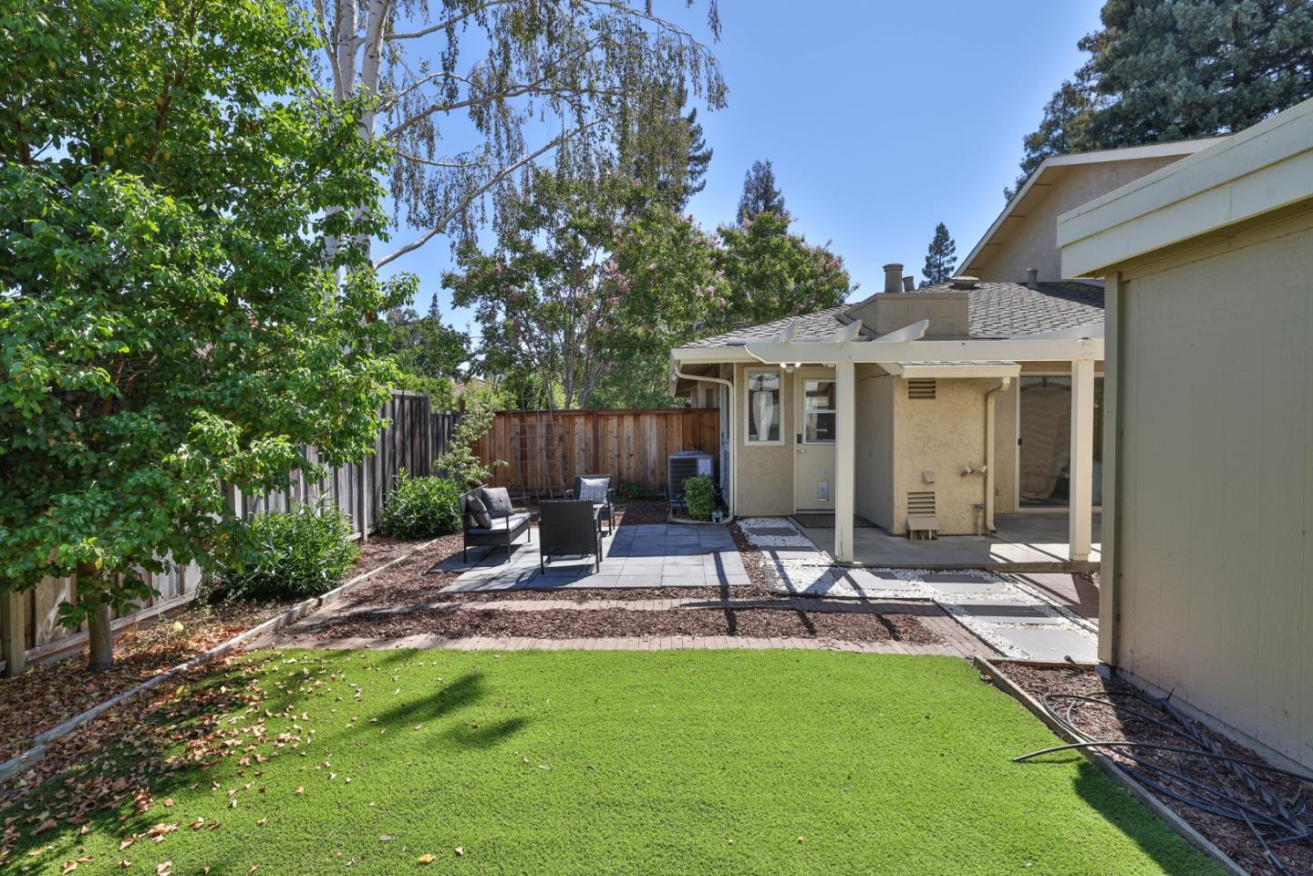 Detail Gallery Image 23 of 37 For 1510 Lima Ct, San Jose,  CA 95126 - 2 Beds | 1 Baths