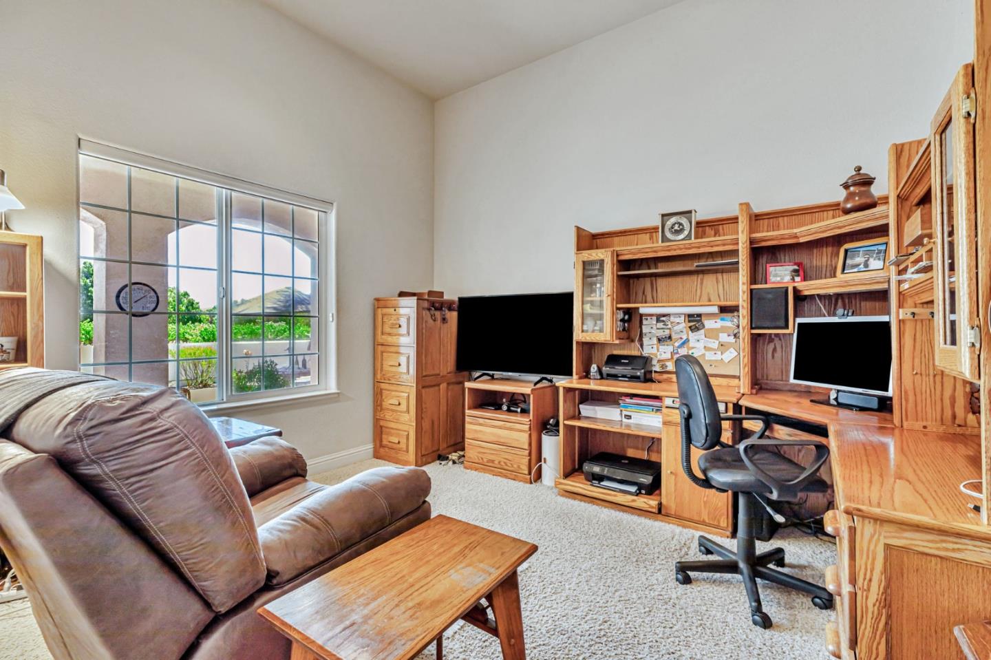 Detail Gallery Image 42 of 86 For 1152 Little River Dr, Hollister,  CA 95023 - 5 Beds | 3/1 Baths