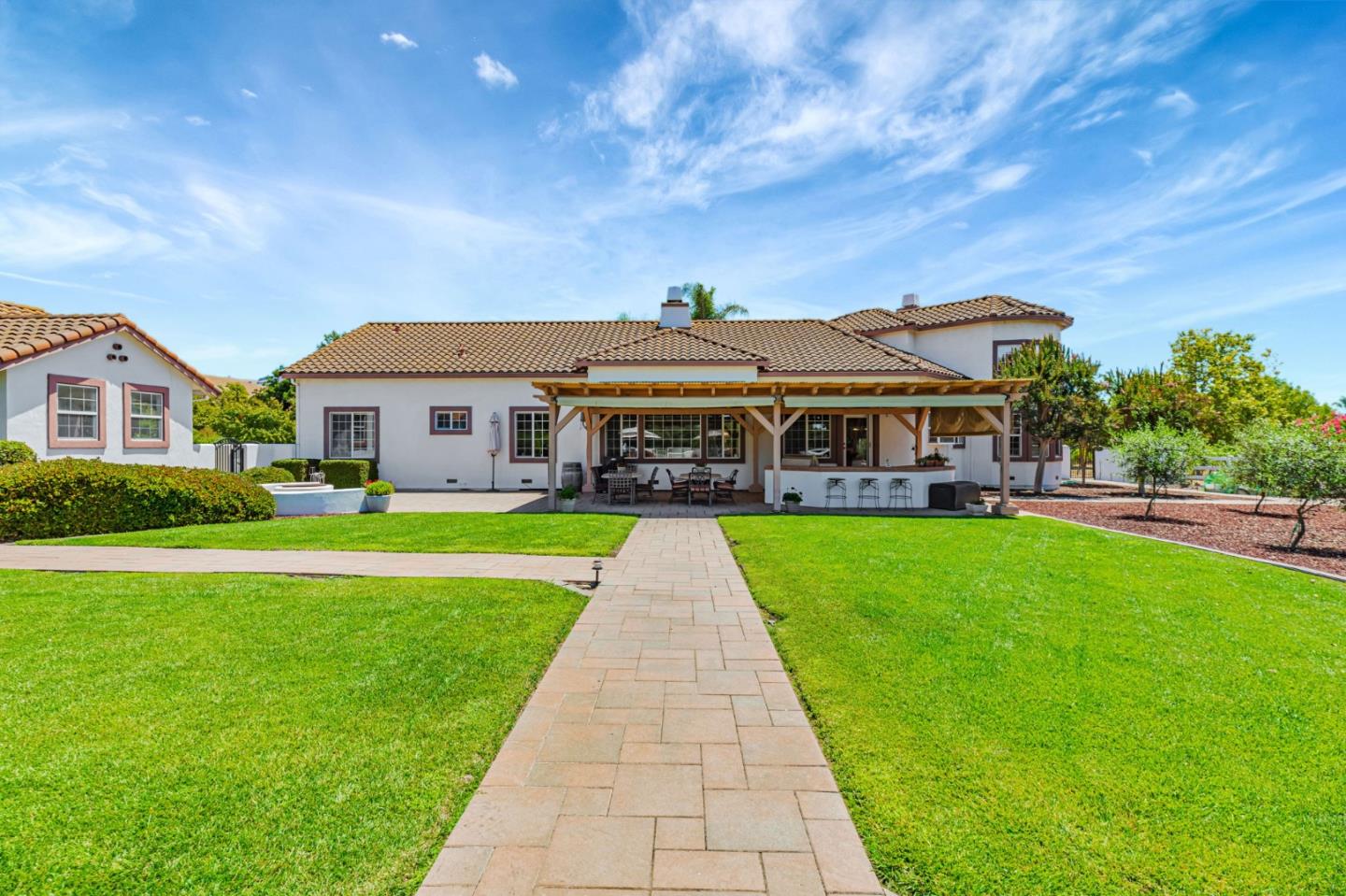 Detail Gallery Image 50 of 86 For 1152 Little River Dr, Hollister,  CA 95023 - 5 Beds | 3/1 Baths