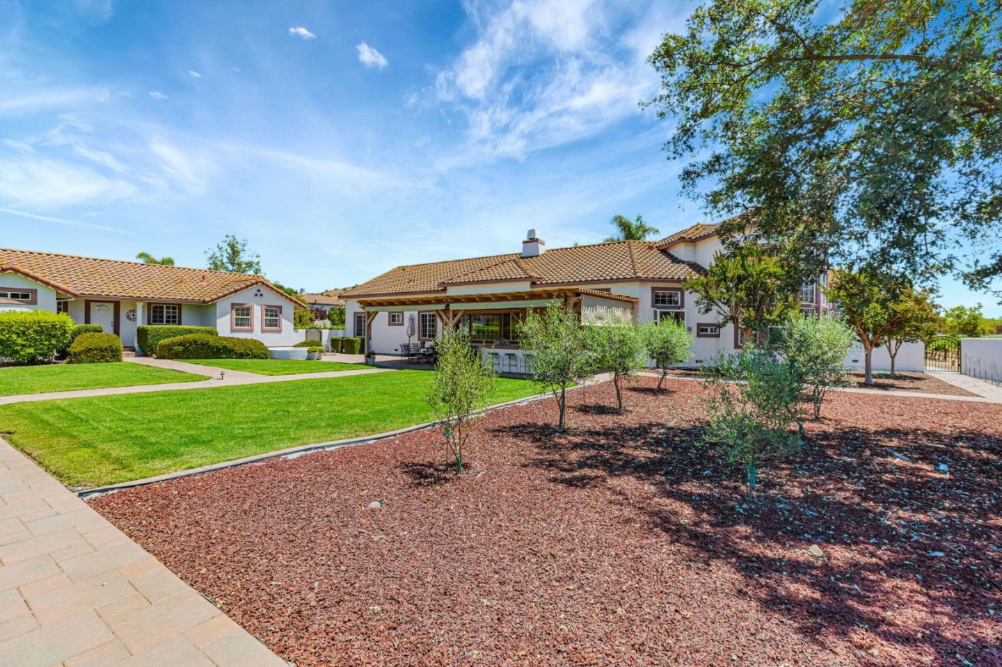 Detail Gallery Image 52 of 86 For 1152 Little River Dr, Hollister,  CA 95023 - 5 Beds | 3/1 Baths