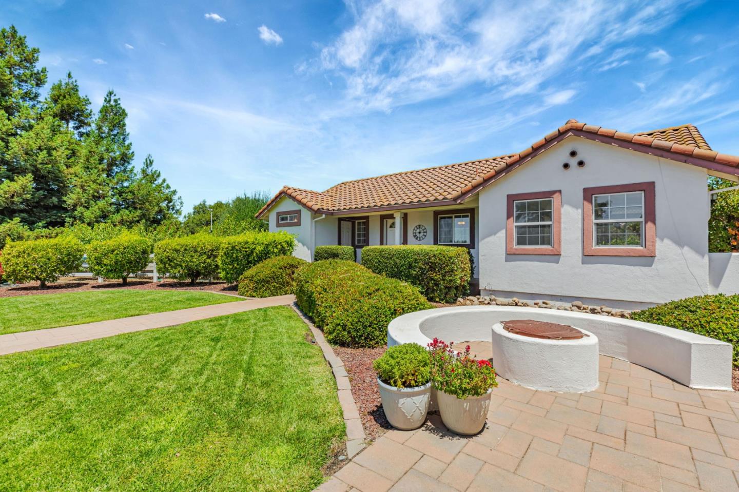 Detail Gallery Image 57 of 86 For 1152 Little River Dr, Hollister,  CA 95023 - 5 Beds | 3/1 Baths