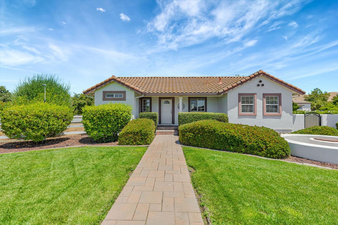 Detail Gallery Image 64 of 86 For 1152 Little River Dr, Hollister,  CA 95023 - 5 Beds | 3/1 Baths