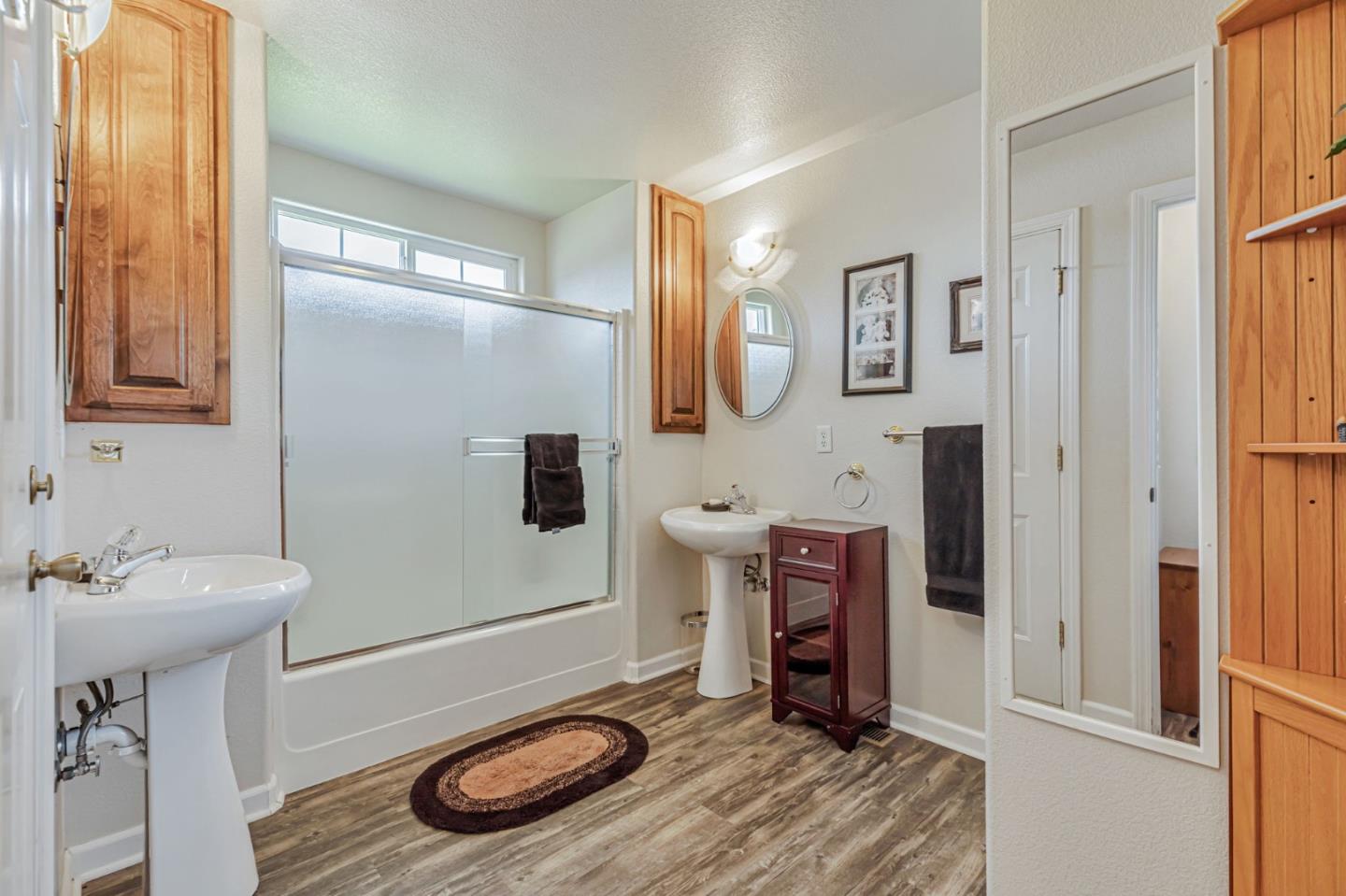 Detail Gallery Image 72 of 86 For 1152 Little River Dr, Hollister,  CA 95023 - 5 Beds | 3/1 Baths