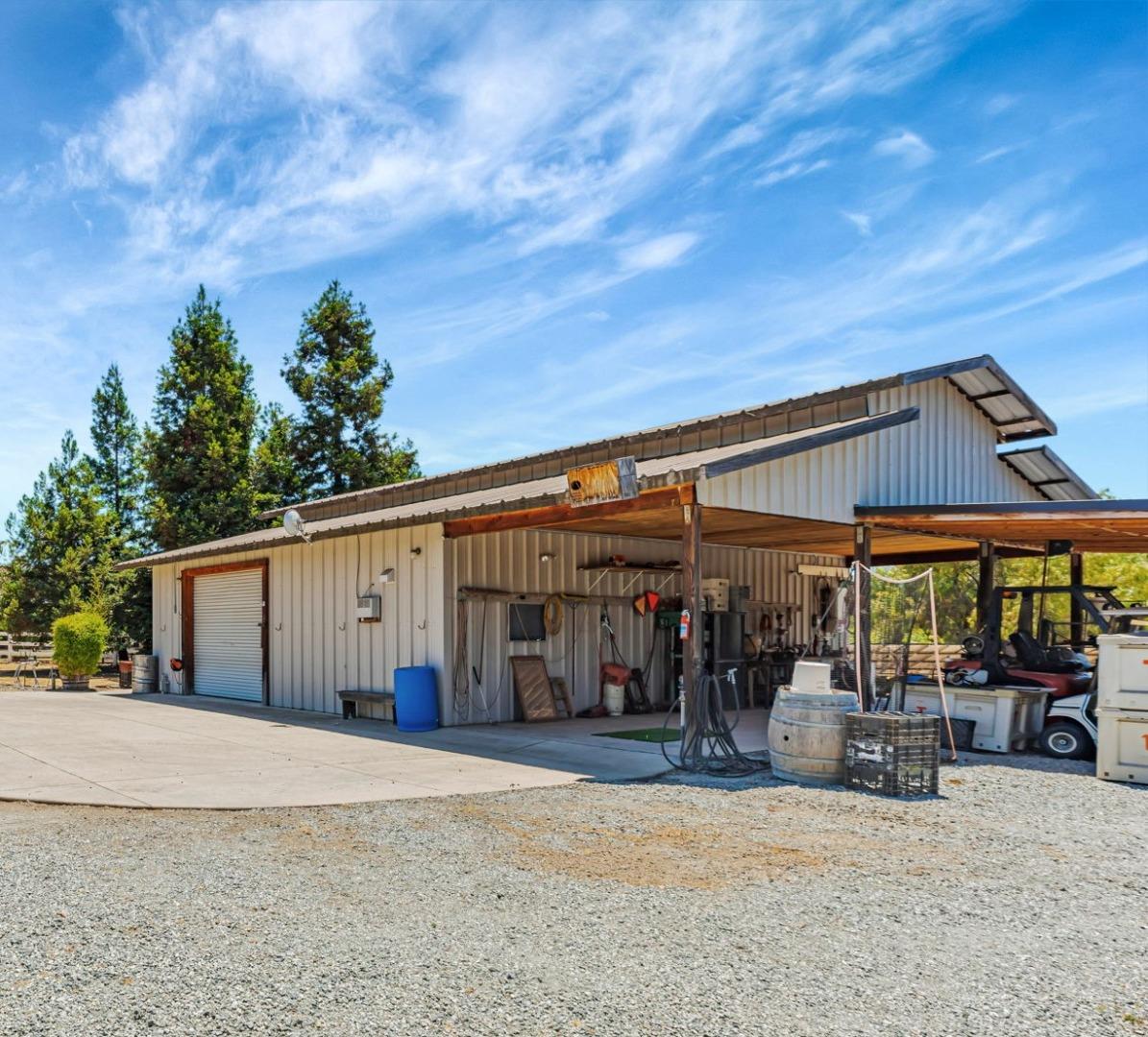 Detail Gallery Image 73 of 86 For 1152 Little River Dr, Hollister,  CA 95023 - 5 Beds | 3/1 Baths