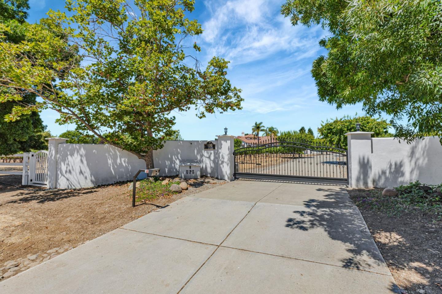 Detail Gallery Image 79 of 86 For 1152 Little River Dr, Hollister,  CA 95023 - 5 Beds | 3/1 Baths