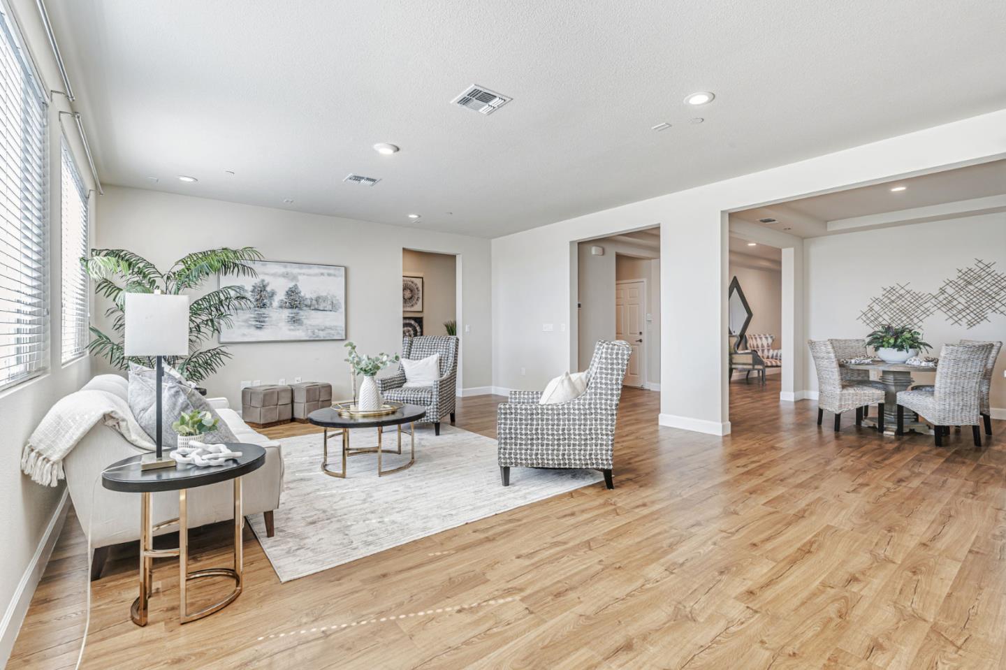 Detail Gallery Image 10 of 44 For 4563 Benton St, Antioch,  CA 94531 - 4 Beds | 2 Baths