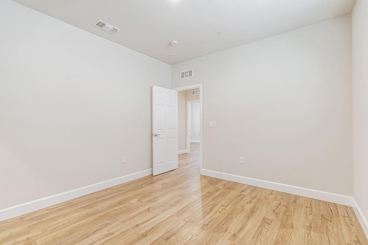 Detail Gallery Image 32 of 44 For 4563 Benton St, Antioch,  CA 94531 - 4 Beds | 2 Baths