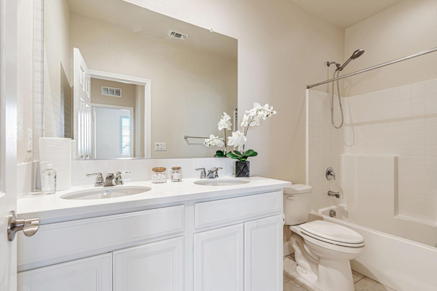Detail Gallery Image 35 of 44 For 4563 Benton St, Antioch,  CA 94531 - 4 Beds | 2 Baths