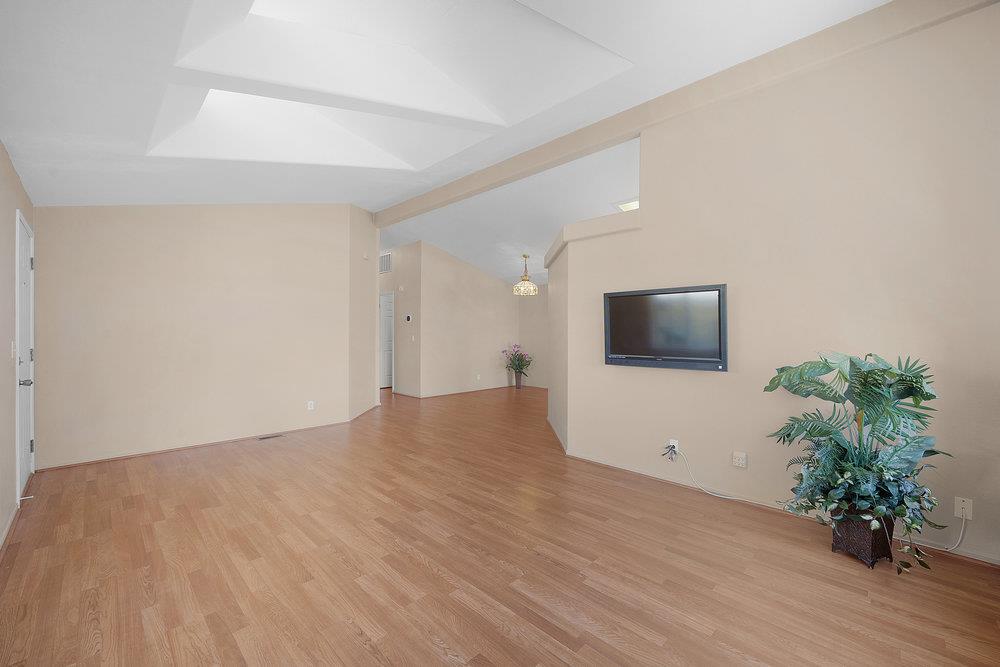Detail Gallery Image 4 of 31 For 97 Melody Ln #97,  Morgan Hill,  CA 95037 - 3 Beds | 2 Baths