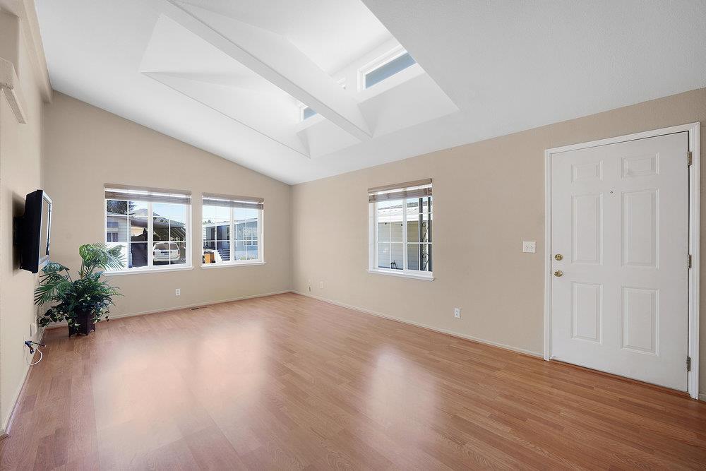 Detail Gallery Image 6 of 31 For 97 Melody Ln #97,  Morgan Hill,  CA 95037 - 3 Beds | 2 Baths