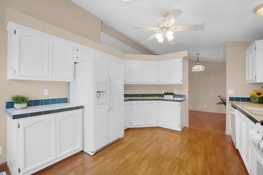 Detail Gallery Image 9 of 31 For 97 Melody Ln #97,  Morgan Hill,  CA 95037 - 3 Beds | 2 Baths