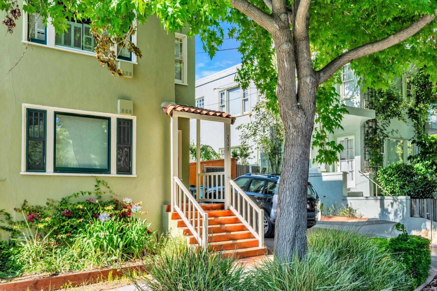 Detail Gallery Image 2 of 11 For 2347 Woolsey St, Berkeley,  CA 94705 - – Beds | – Baths