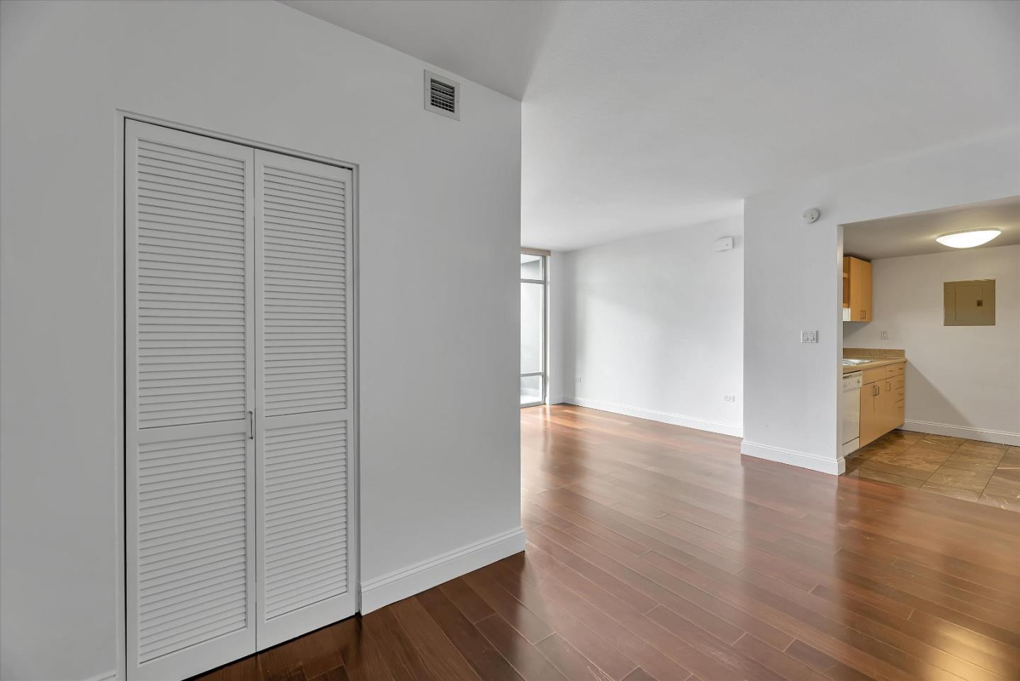 Detail Gallery Image 14 of 36 For 425 W Beech St #518,  San Diego,  CA 92101 - 1 Beds | 1 Baths