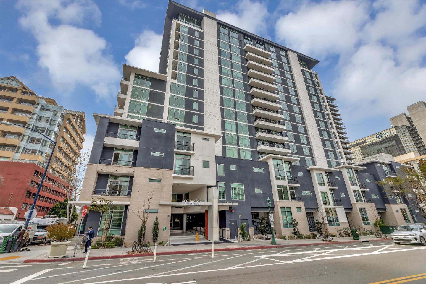 Detail Gallery Image 2 of 36 For 425 W Beech St #518,  San Diego,  CA 92101 - 1 Beds | 1 Baths