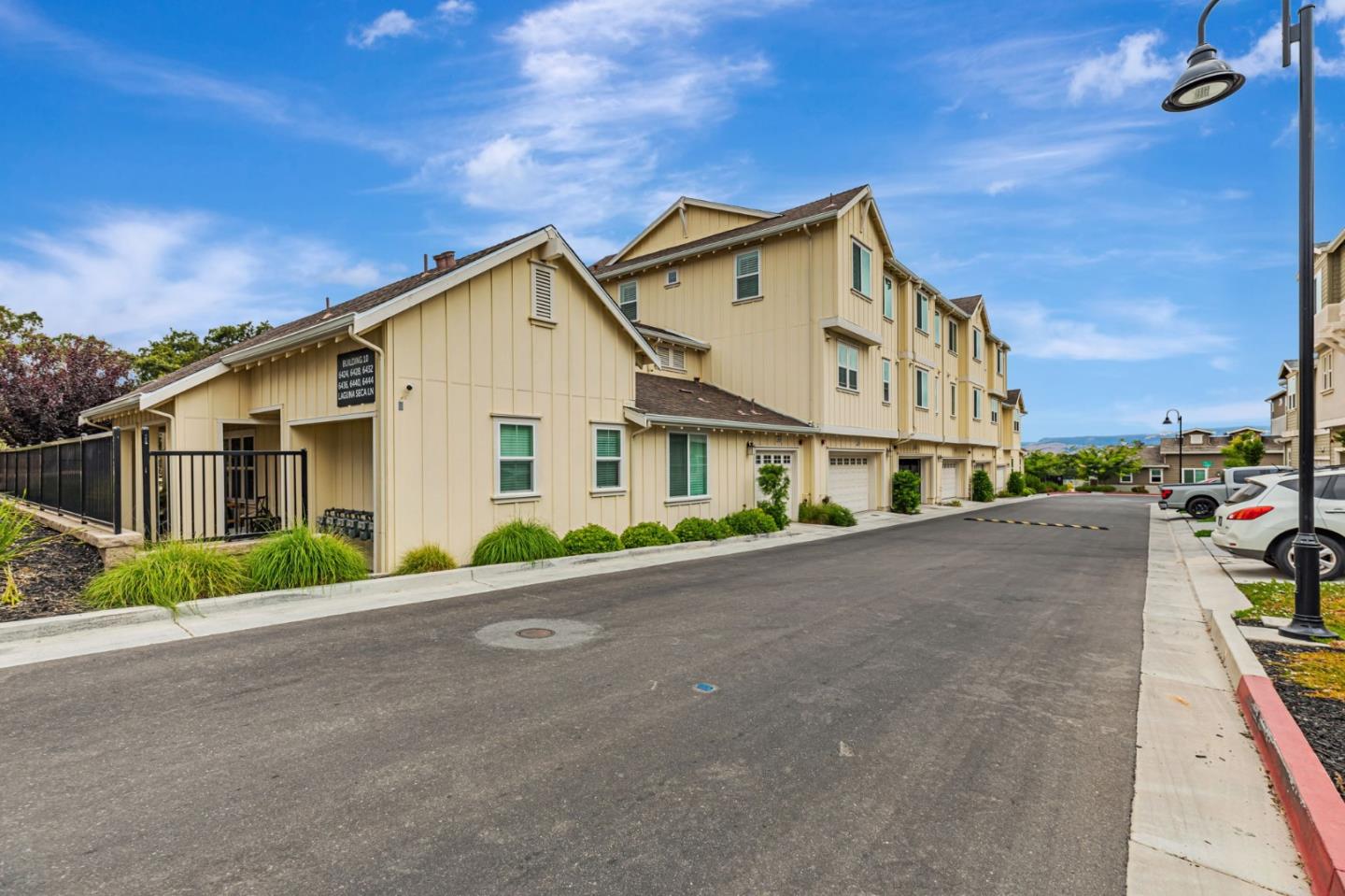 Detail Gallery Image 24 of 25 For 6436 Laguna Seca Ln, Gilroy,  CA 95020 - 3 Beds | 2/1 Baths