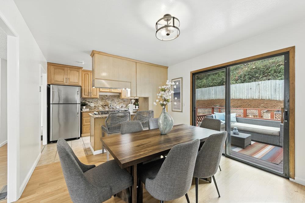 Detail Gallery Image 12 of 42 For 1527 Terra Nova Blvd, Pacifica,  CA 94044 - 3 Beds | 2 Baths