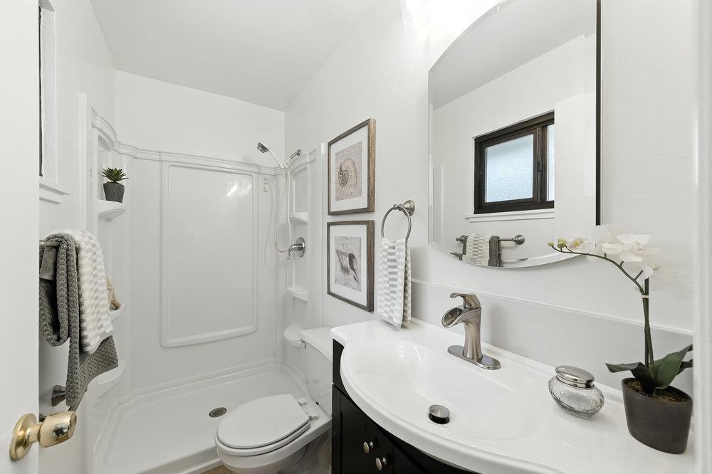 Detail Gallery Image 18 of 42 For 1527 Terra Nova Blvd, Pacifica,  CA 94044 - 3 Beds | 2 Baths