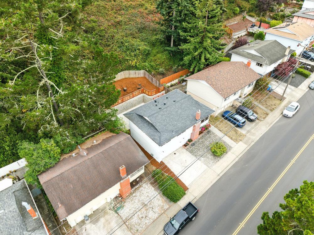 Detail Gallery Image 31 of 42 For 1527 Terra Nova Blvd, Pacifica,  CA 94044 - 3 Beds | 2 Baths