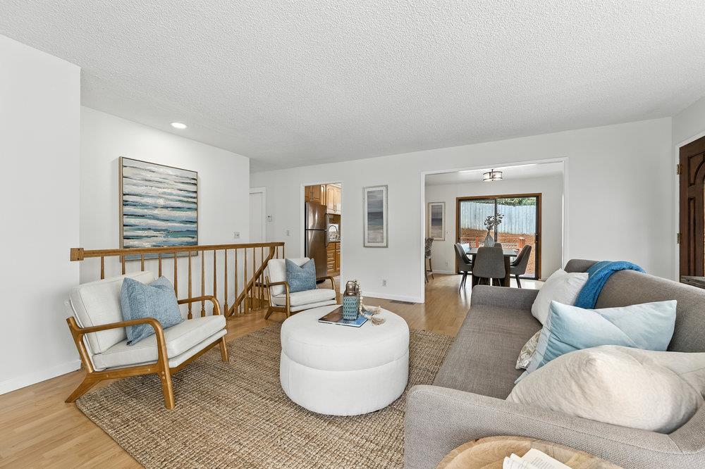Detail Gallery Image 4 of 42 For 1527 Terra Nova Blvd, Pacifica,  CA 94044 - 3 Beds | 2 Baths