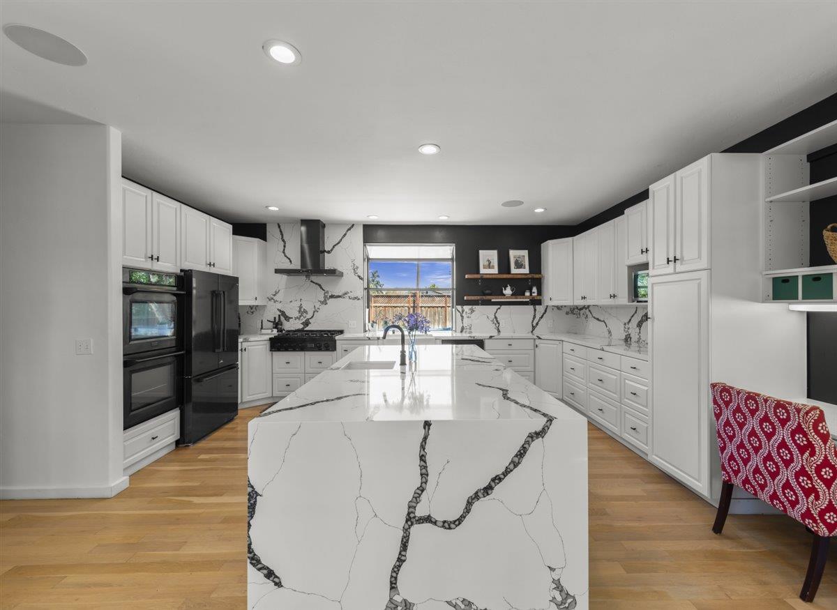 Detail Gallery Image 18 of 58 For 16995 Pine Way, Morgan Hill,  CA 95037 - 5 Beds | 3/1 Baths
