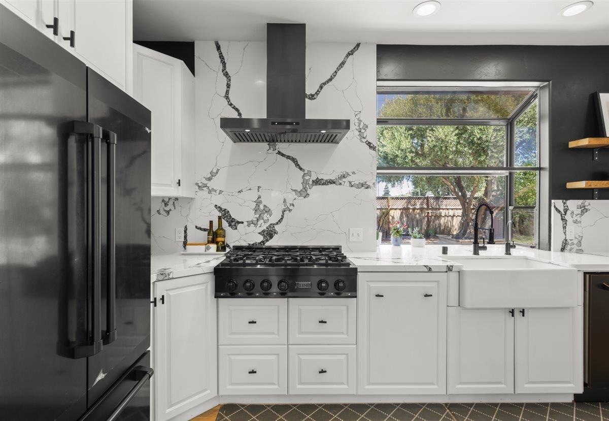 Detail Gallery Image 20 of 58 For 16995 Pine Way, Morgan Hill,  CA 95037 - 5 Beds | 3/1 Baths