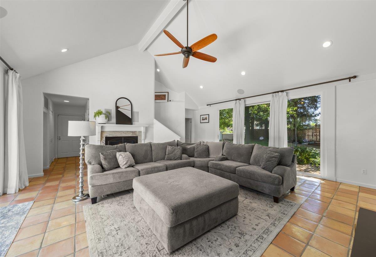 Detail Gallery Image 26 of 58 For 16995 Pine Way, Morgan Hill,  CA 95037 - 5 Beds | 3/1 Baths