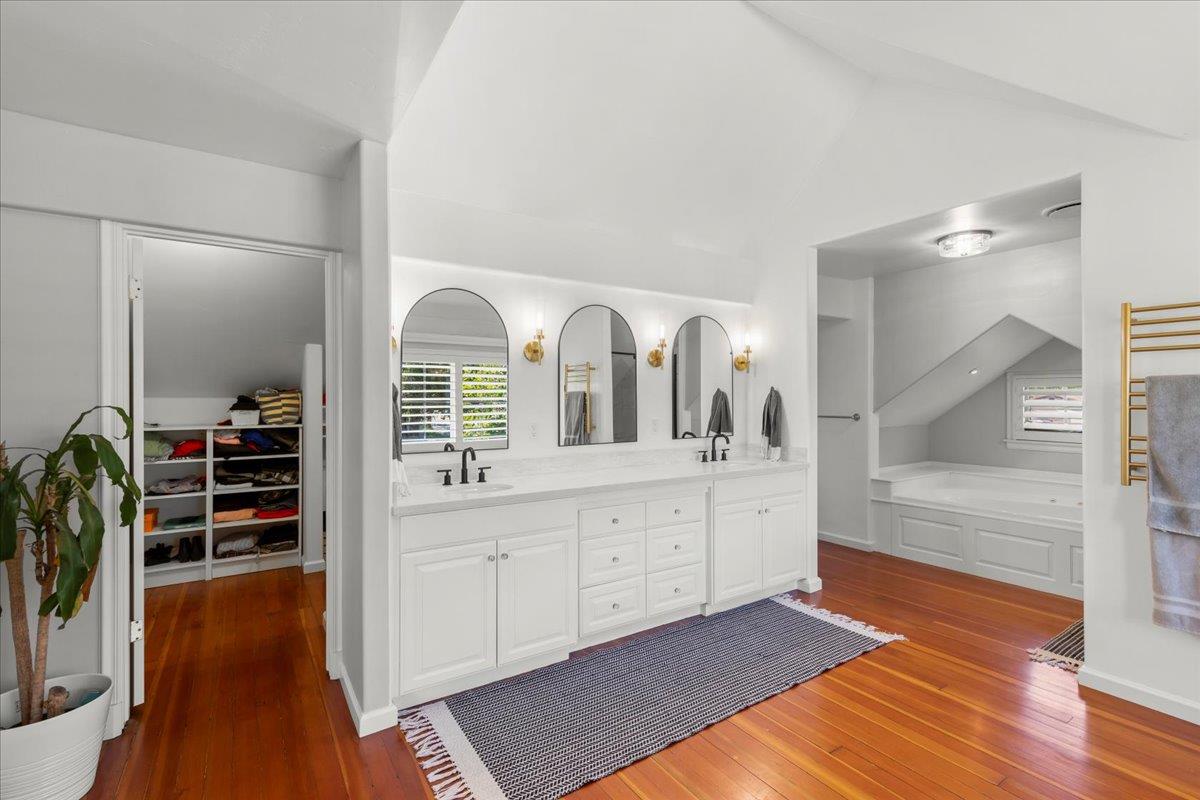 Detail Gallery Image 33 of 58 For 16995 Pine Way, Morgan Hill,  CA 95037 - 5 Beds | 3/1 Baths
