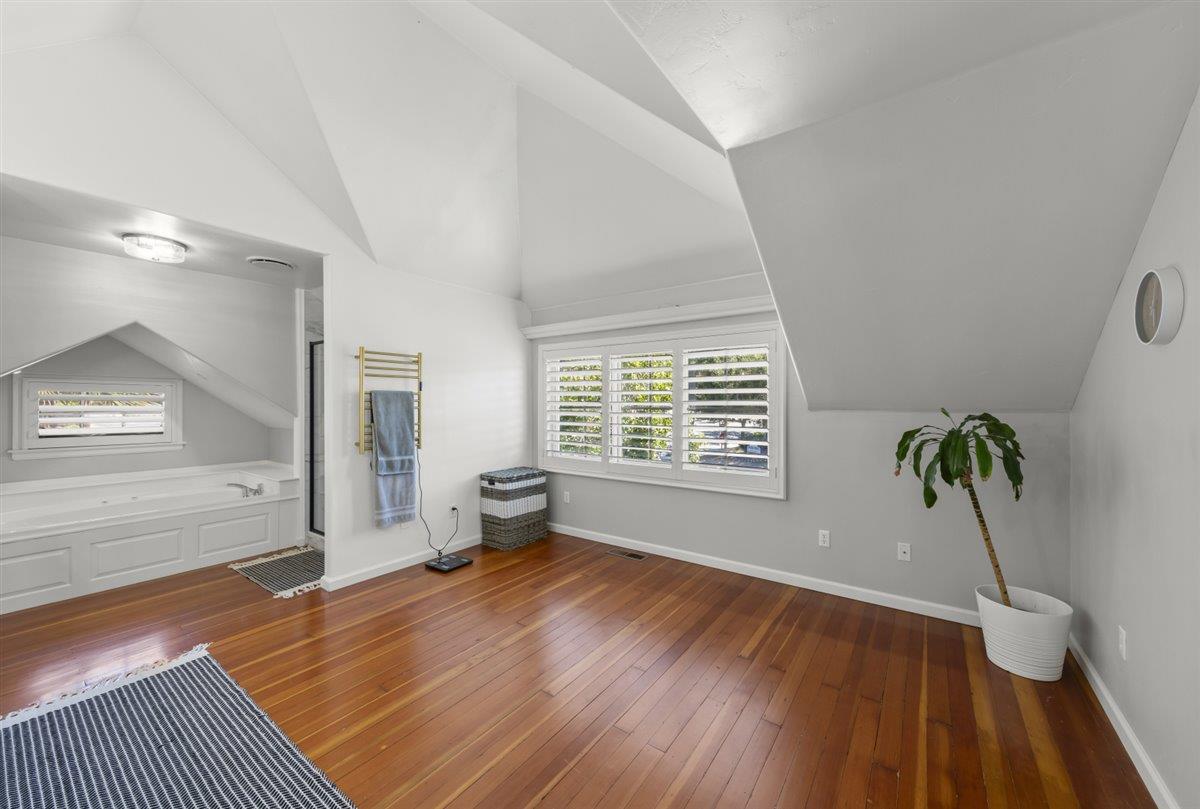 Detail Gallery Image 34 of 58 For 16995 Pine Way, Morgan Hill,  CA 95037 - 5 Beds | 3/1 Baths