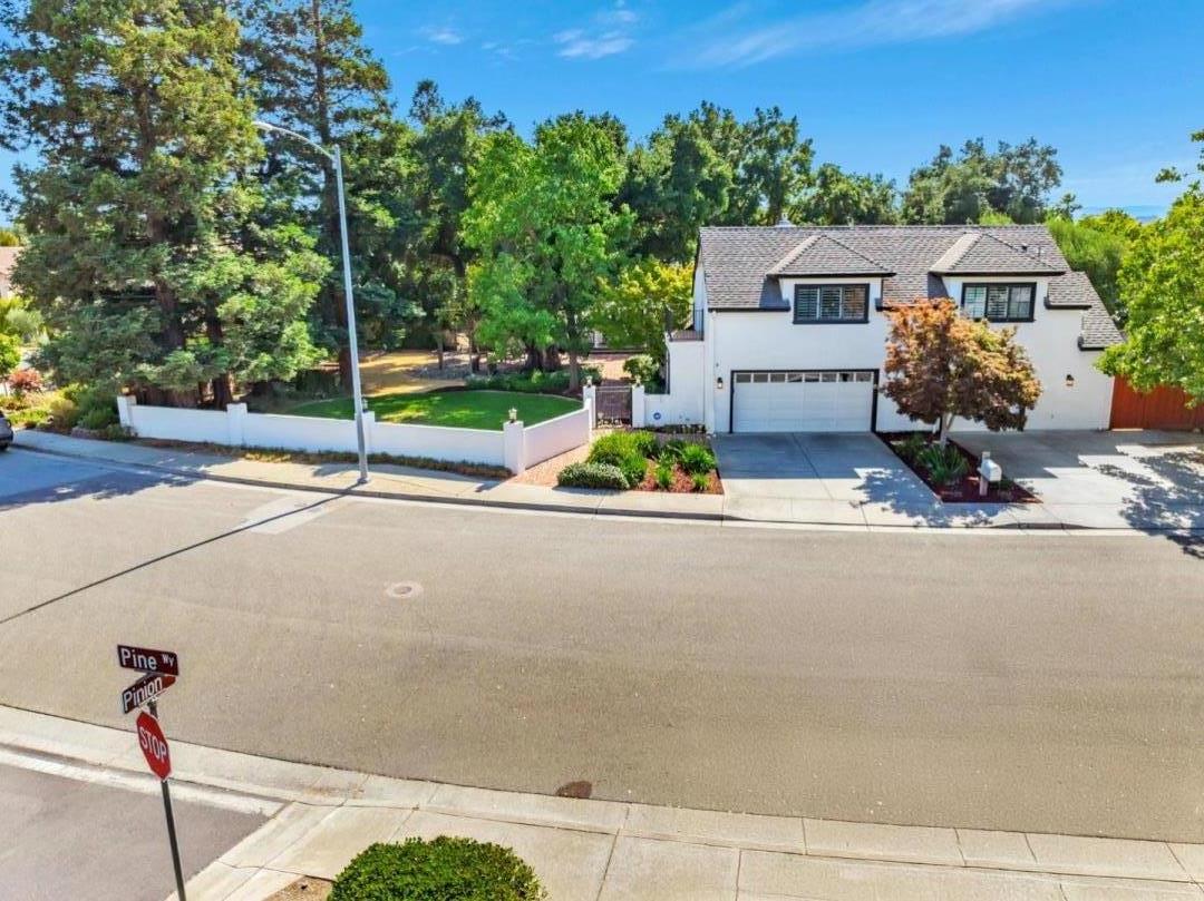 Detail Gallery Image 5 of 58 For 16995 Pine Way, Morgan Hill,  CA 95037 - 5 Beds | 3/1 Baths