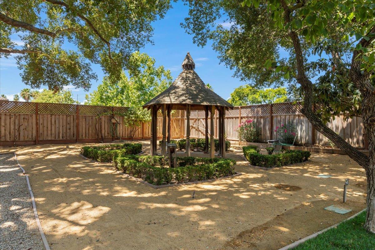 Detail Gallery Image 53 of 58 For 16995 Pine Way, Morgan Hill,  CA 95037 - 5 Beds | 3/1 Baths