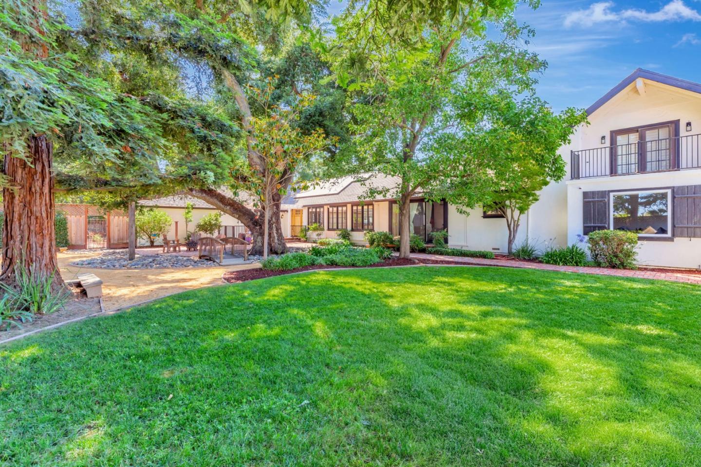 Detail Gallery Image 6 of 58 For 16995 Pine Way, Morgan Hill,  CA 95037 - 5 Beds | 3/1 Baths