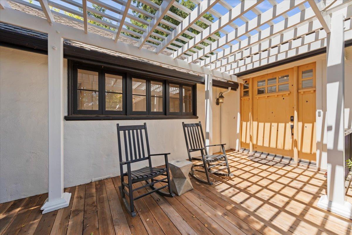 Detail Gallery Image 7 of 58 For 16995 Pine Way, Morgan Hill,  CA 95037 - 5 Beds | 3/1 Baths