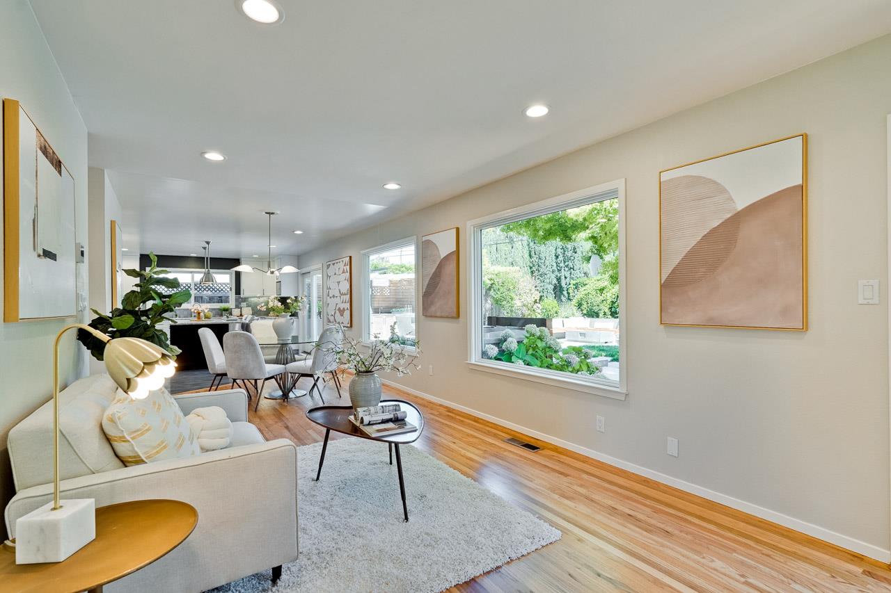 Detail Gallery Image 21 of 80 For 8107 Hyannisport Dr, Cupertino,  CA 95014 - 6 Beds | 3 Baths