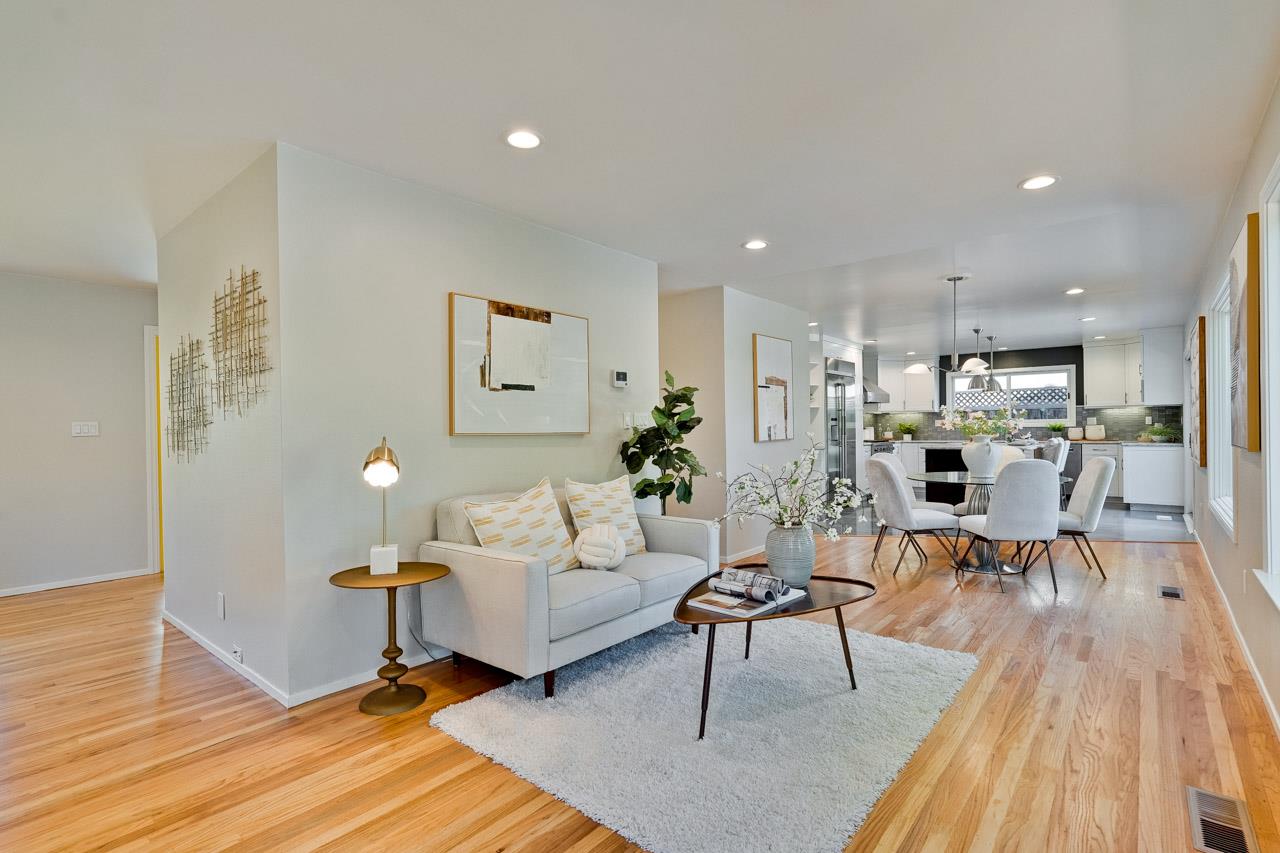 Detail Gallery Image 22 of 80 For 8107 Hyannisport Dr, Cupertino,  CA 95014 - 6 Beds | 3 Baths