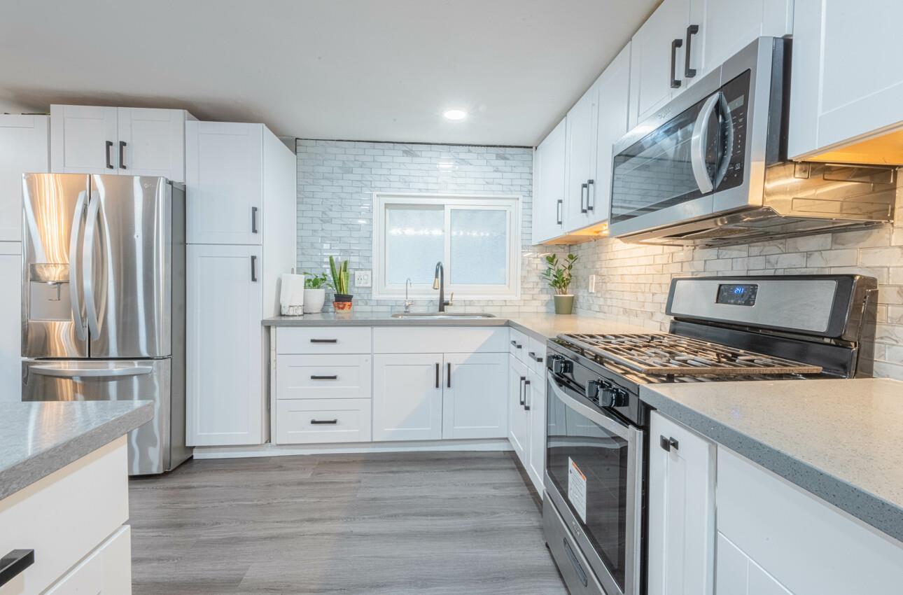 Detail Gallery Image 14 of 38 For 255 E Bolivar St #41,  Salinas,  CA 93906 - 4 Beds | 2 Baths