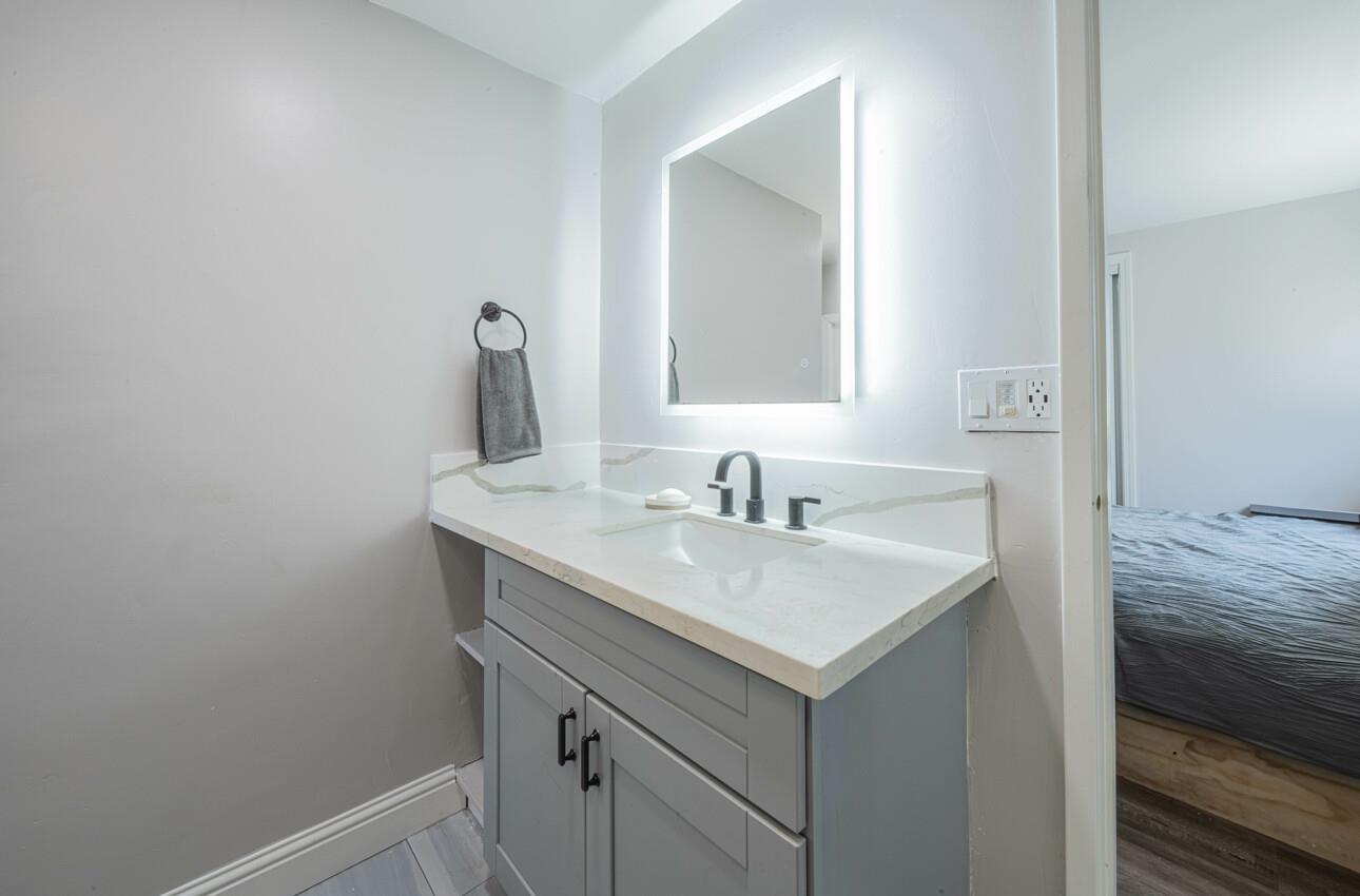 Detail Gallery Image 17 of 38 For 255 E Bolivar St #41,  Salinas,  CA 93906 - 4 Beds | 2 Baths