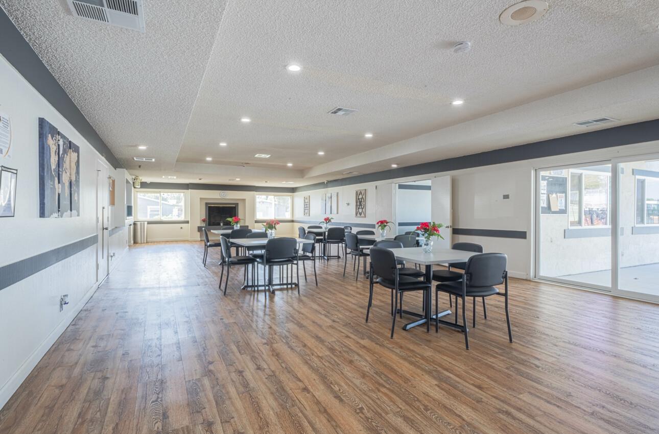 Detail Gallery Image 30 of 38 For 255 E Bolivar St #41,  Salinas,  CA 93906 - 4 Beds | 2 Baths