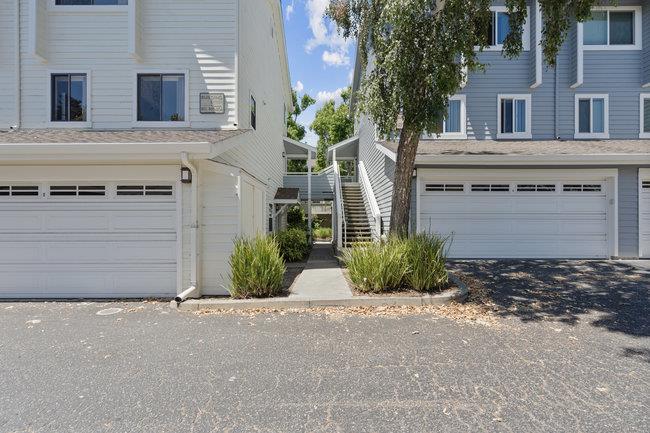 Detail Gallery Image 18 of 23 For 41 Grandview St #702,  Santa Cruz,  CA 95060 - 1 Beds | 1 Baths