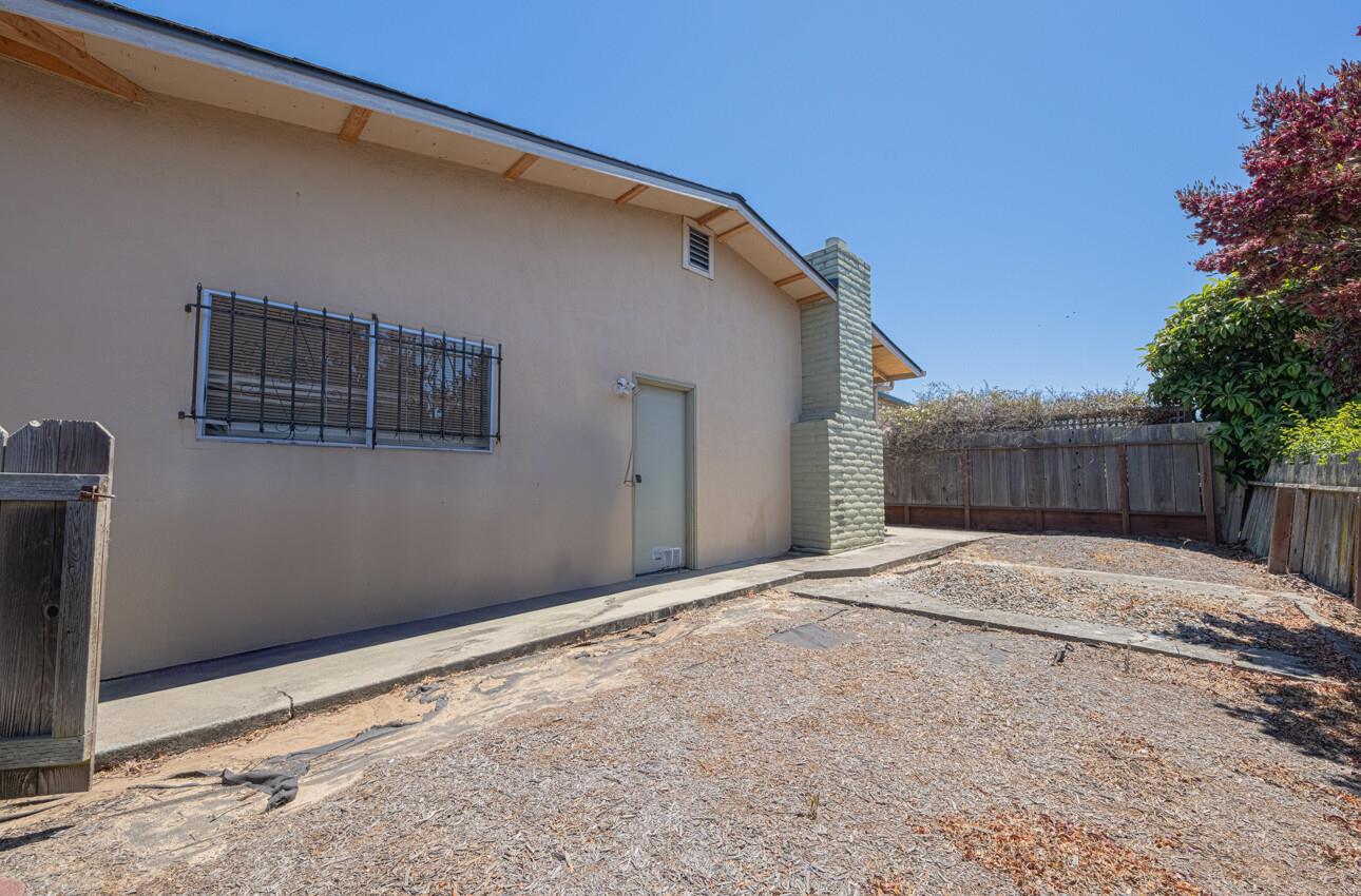 Detail Gallery Image 29 of 32 For 1818 Mingo Ave, Seaside,  CA 93955 - 3 Beds | 2 Baths