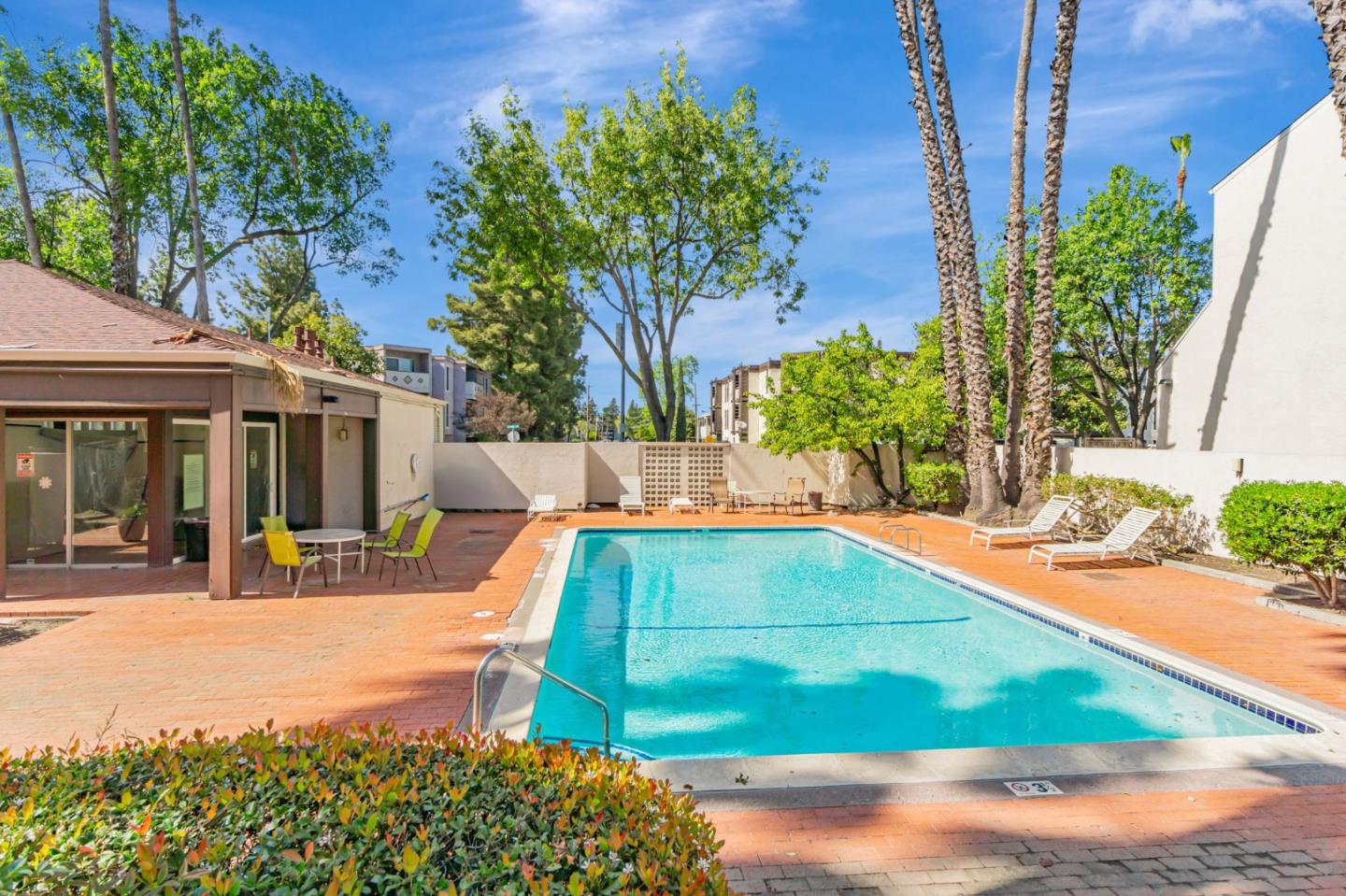 Detail Gallery Image 11 of 11 For 1680 Laguna St #H,  Concord,  CA 94520 - 2 Beds | 1 Baths