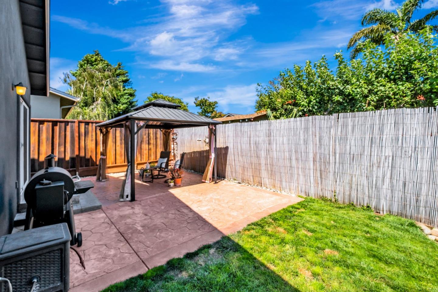 Detail Gallery Image 28 of 32 For 1740 47th Ave, Capitola,  CA 95010 - 3 Beds | 3 Baths