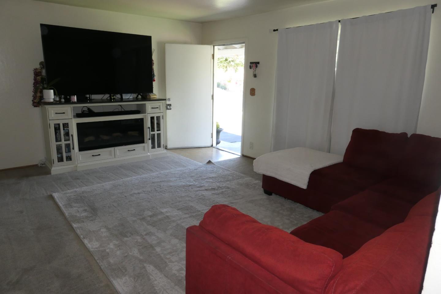 Detail Gallery Image 5 of 14 For 1448 E San Antonio St, San Jose,  CA 95116 - – Beds | – Baths