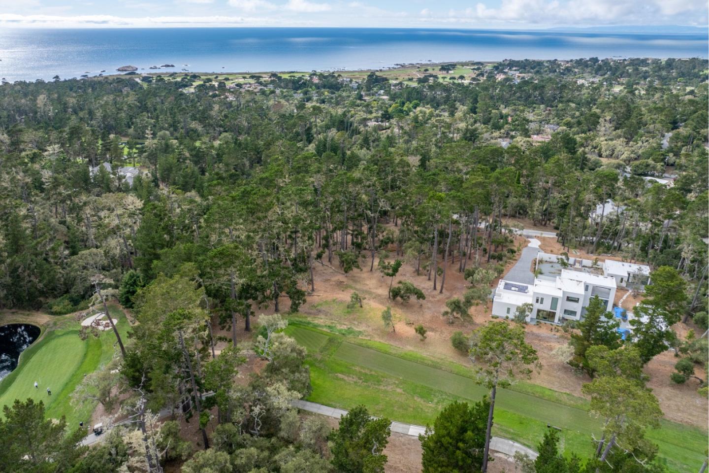 Detail Gallery Image 2 of 11 For 1070 Spyglass Woods Dr, Pebble Beach,  CA 93953 - – Beds | – Baths