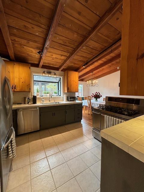 Detail Gallery Image 10 of 36 For 136 Lorie Ct, Walnut Creek,  CA 94597 - 4 Beds | 3 Baths
