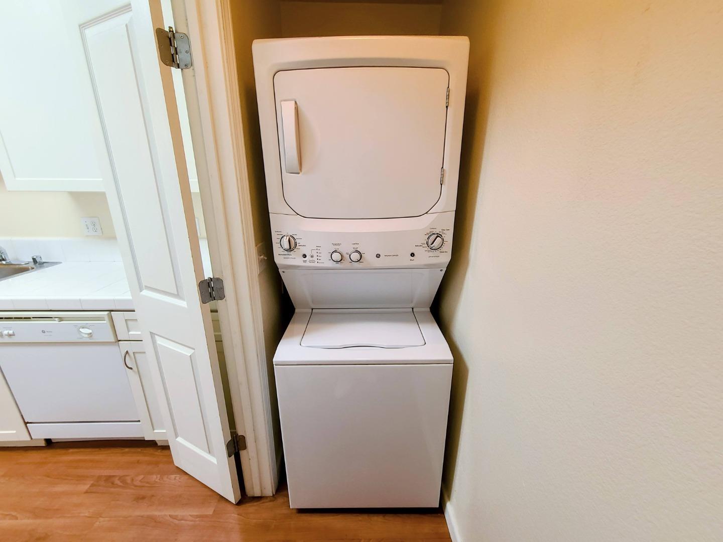Detail Gallery Image 9 of 22 For 1982 W Bayshore Rd #214,  East Palo Alto,  CA 94303 - 1 Beds | 1 Baths