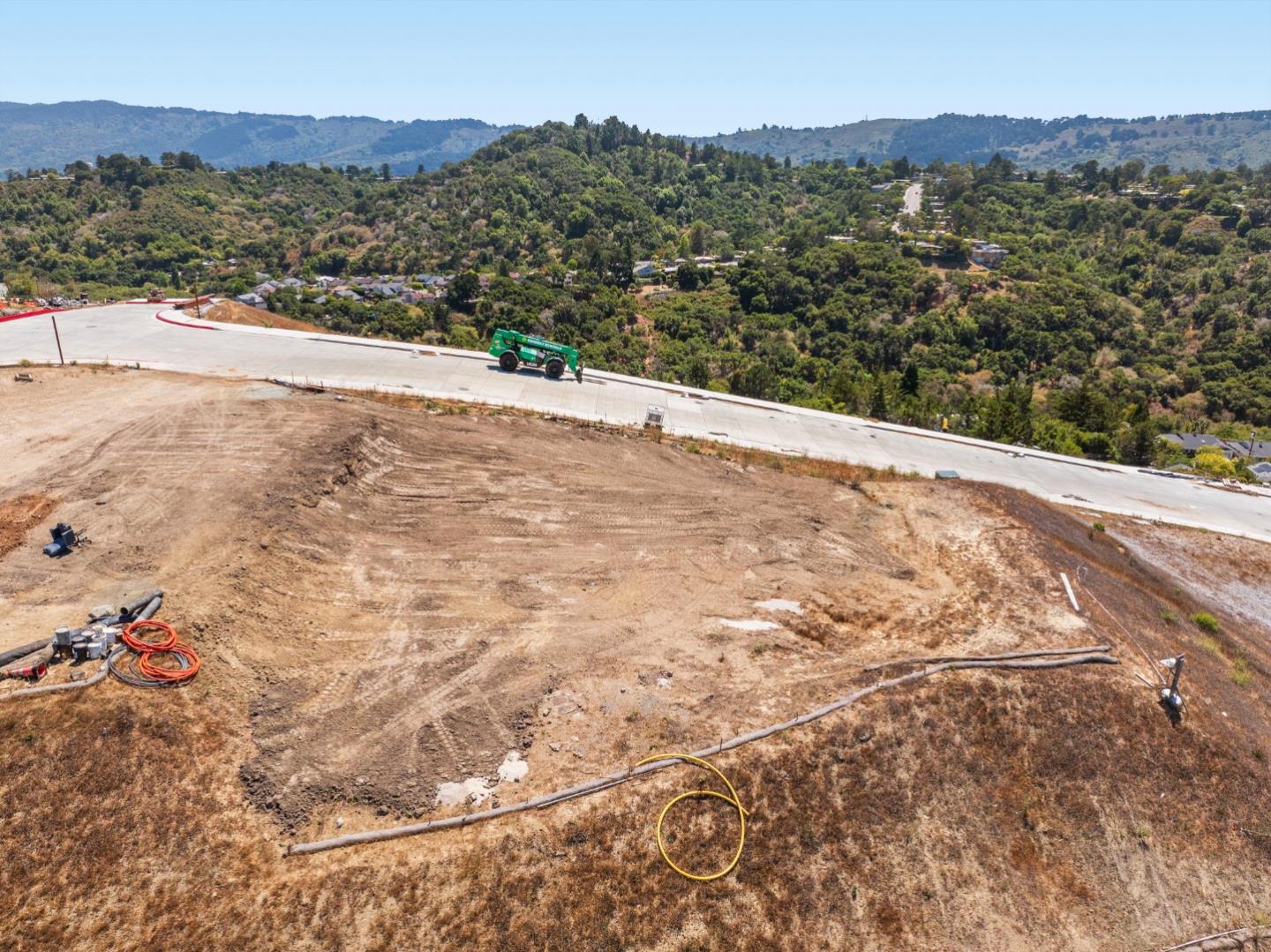 Detail Gallery Image 35 of 41 For 128 Rosewood Lane Ln, San Mateo,  CA 94402 - 4 Beds | 4/1 Baths