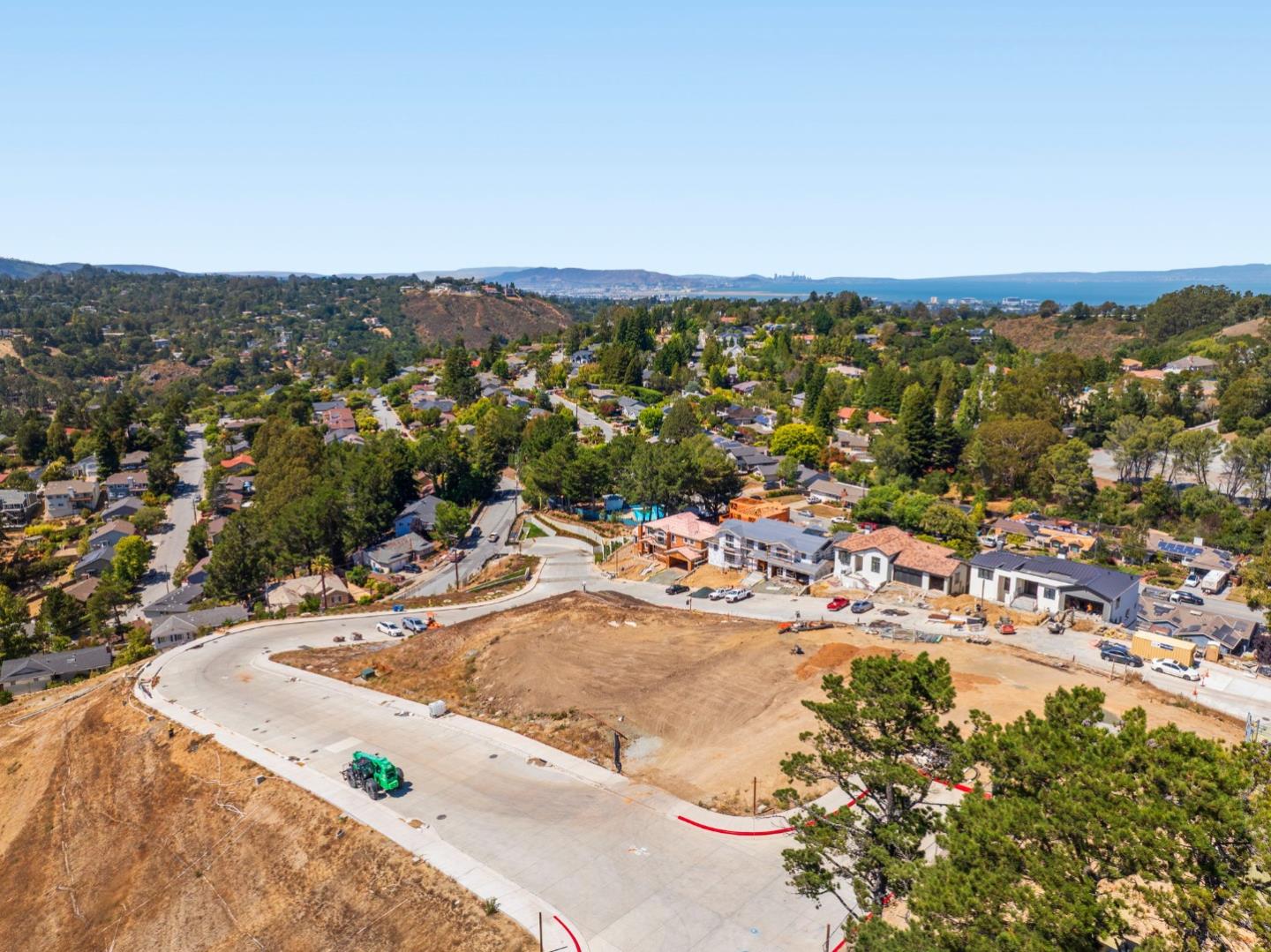 Detail Gallery Image 37 of 41 For 128 Rosewood Lane Ln, San Mateo,  CA 94402 - 4 Beds | 4/1 Baths