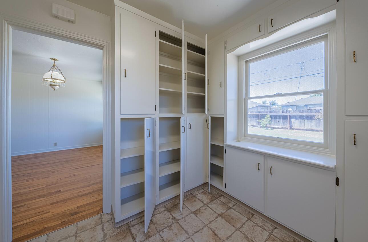 Detail Gallery Image 14 of 23 For 304 Boeing Ave, Salinas,  CA 93906 - 2 Beds | 1 Baths